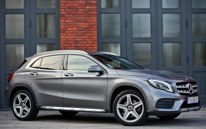 Mercedes-Benz GLA cena 89900 przebieg: 120800, rok produkcji 2017 z Kołaczyce małe 781